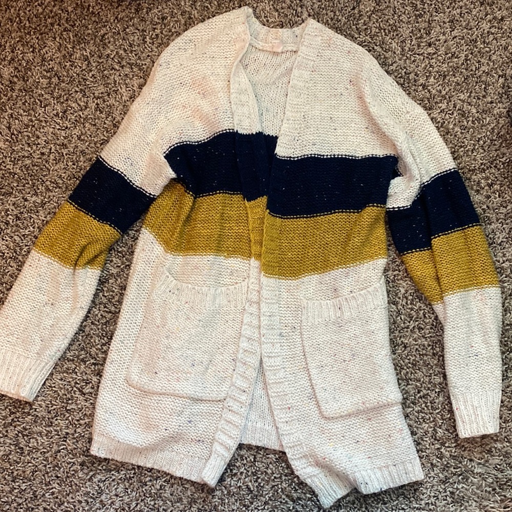 Women’s Cardigan